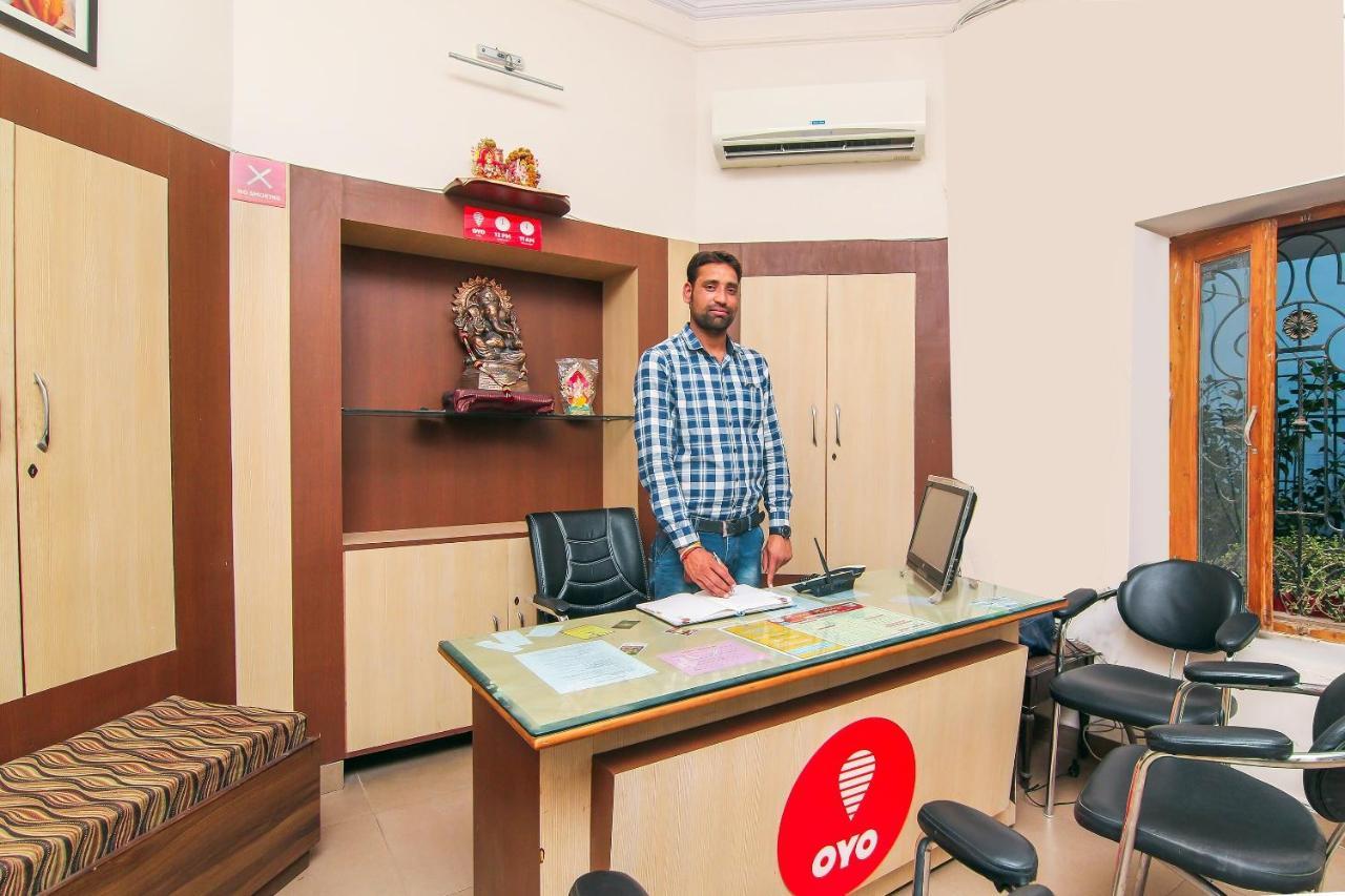 Lukergunj Holidays Prayagraj Exterior photo